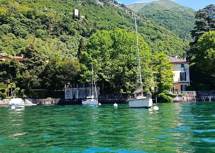Village Hideaway With Views Ossuccio
