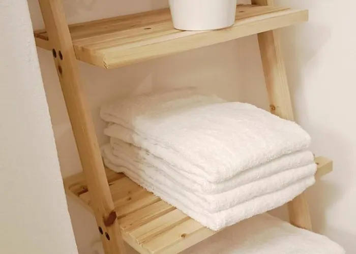 Vakantiehuis Village Hideaway With Views Ossuccio