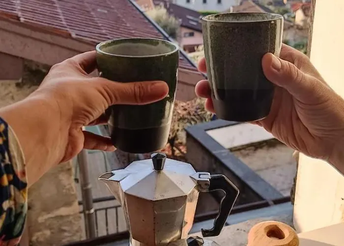 Village Hideaway With Views Vakantiehuis Ossuccio