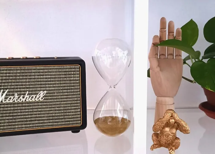 Village Hideaway With Views Ossuccio