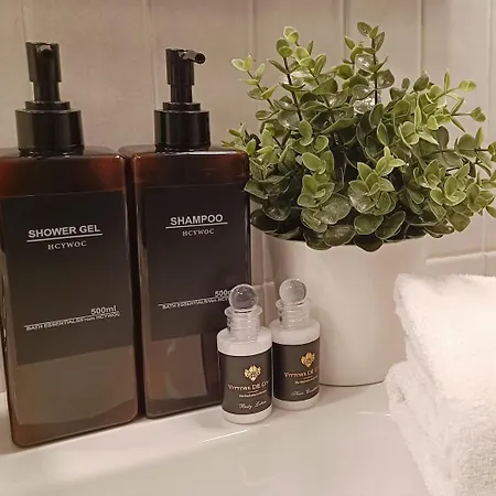 Village Hideaway With Views